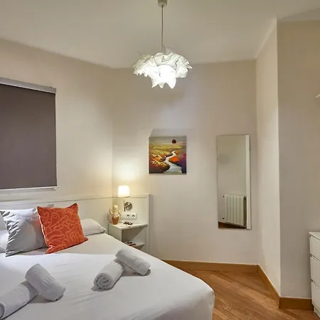 Bbarcelona Gaudi Avenue Flat *