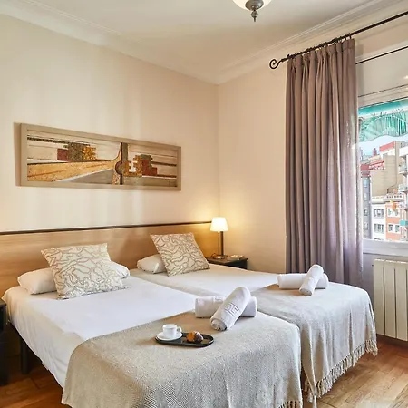 Bbarcelona Gaudi Avenue Flat *